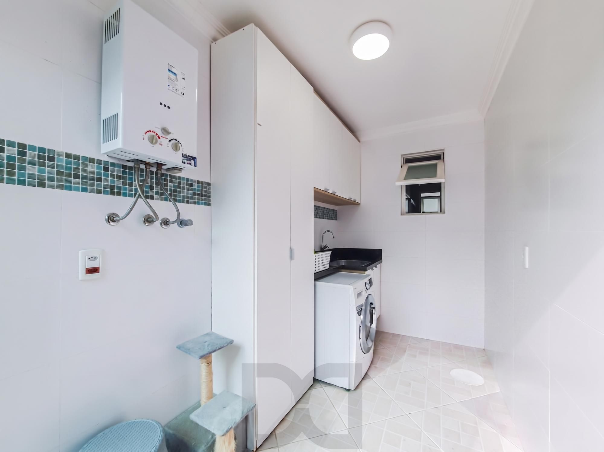 O refúgio perfeito: Casa térrea reformada com piscina e clima de interior! — foto 40