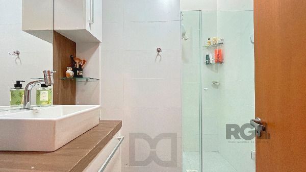 Casa Condominio em Porto Alegre, no bairro Teresópolis, com 2 dormitório(s), e 2 banheiros, à venda. — foto 19