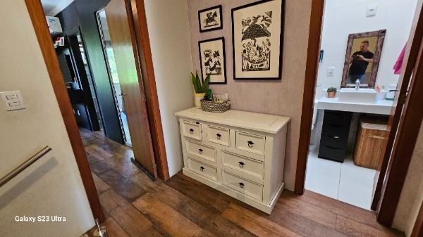 Casa em Porto Alegre, no bairro Hípica, com 3 dormitório(s), e 3 banheiros, à venda. — foto 22