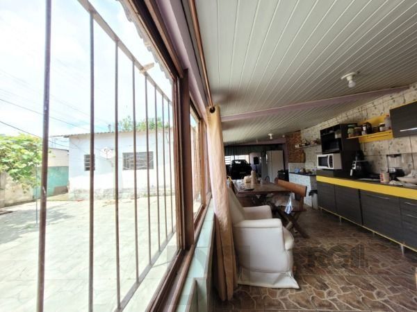 Casa em Porto Alegre, no bairro Restinga, com 5 dormitório(s), e 5 banheiros, à venda. — foto 16
