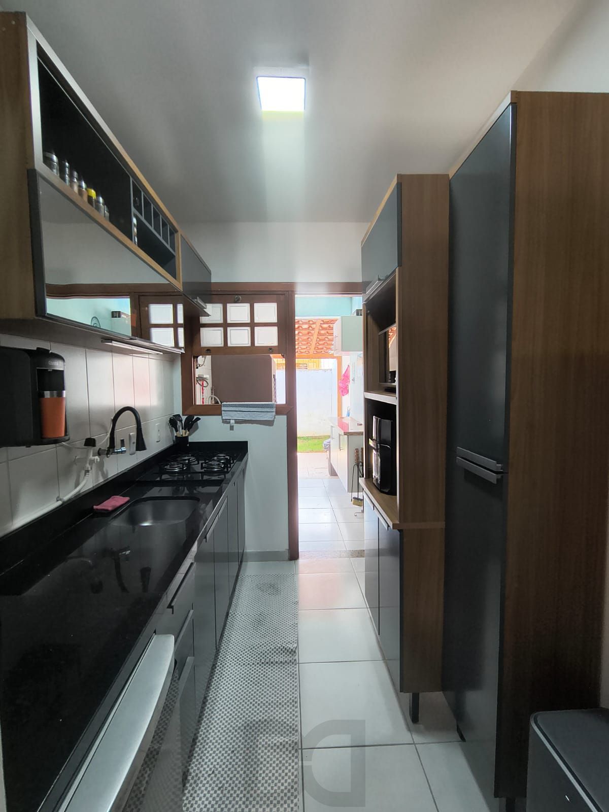 Casa terrea de 3 dormitorios sendo uma suite no bairro Hipica — foto 18