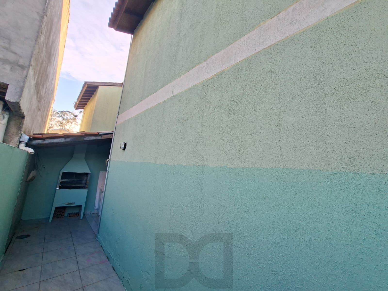 Hípica-Sobrado com 2 Dormitórios e Pátio nos Fundos- Venda!! — foto 27