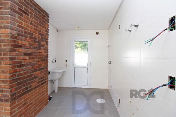 Sobrado para Venda - 100m², 3 dormitórios, sendo 3 suites, 2 vagas - Portal Do Guarujá — foto 15