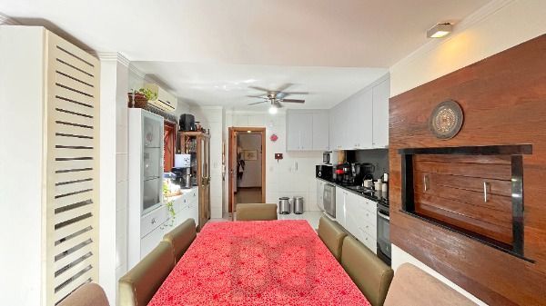 Casa Condominio em Porto Alegre, no bairro Cristal, com 4 dormitório(s), e 4 banheiros, à venda. — foto 15