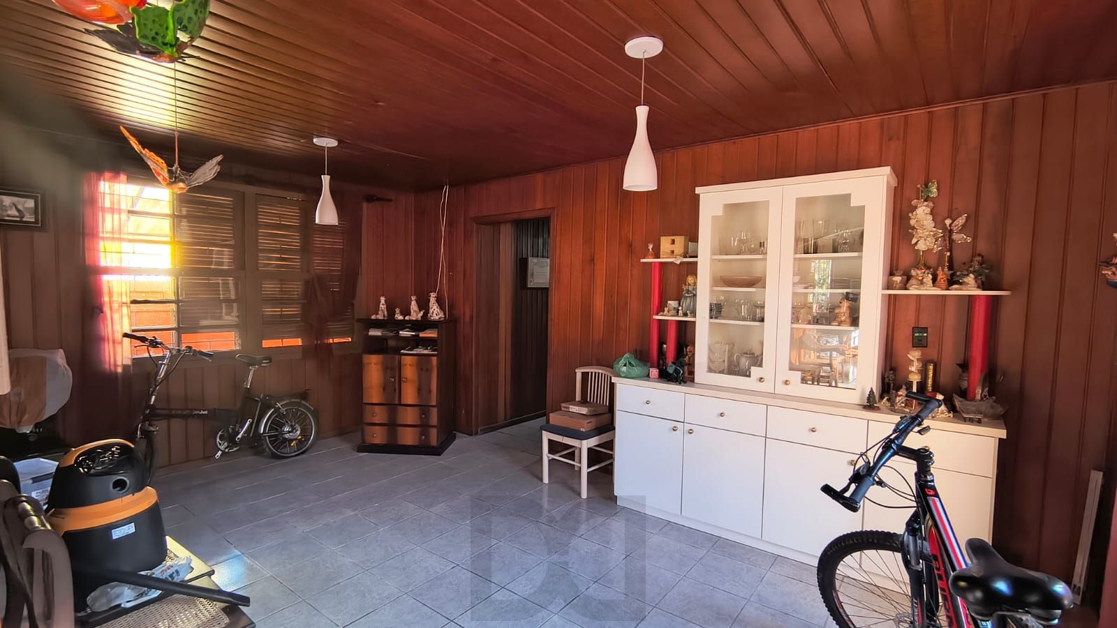 Casa a venda de 3 dormitórios no bairro Guarujá — foto 10