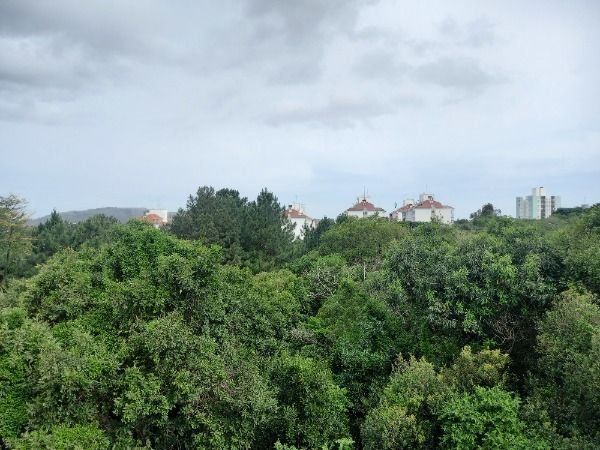 Apartamento em Porto Alegre, no bairro Cavalhada, com 2 dormitório(s), e 2 banheiros, à venda. — foto 30