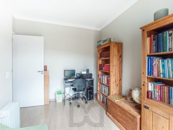 Casa Condominio para Venda - 200m², 3 dormitórios, sendo 1 suites, 2 vagas - Hípica — foto 21
