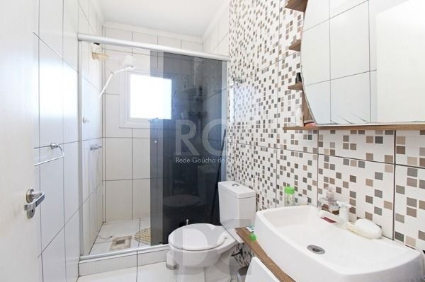 Casa em Porto Alegre, no bairro Aberta dos Morros, com 3 dormitório(s), e 3 banheiros, à venda. — foto 21