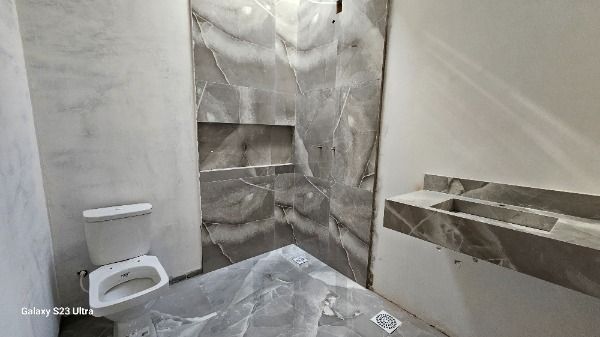 Casa em Porto Alegre, no bairro Ipanema, com 3 dormitório(s), e 3 banheiros, à venda. — foto 26