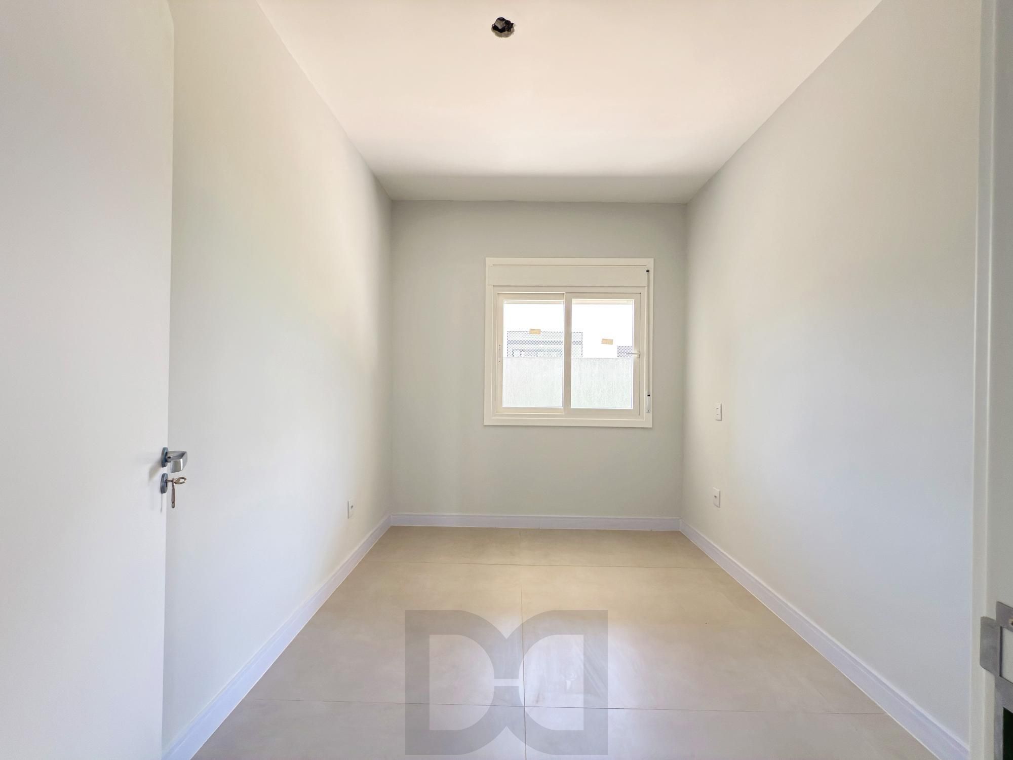 Casa 4 dormitórios( 1 dorm térreo) no Condomínio Villa Amalfi, na zona sul de Porto Alegre. — foto 18