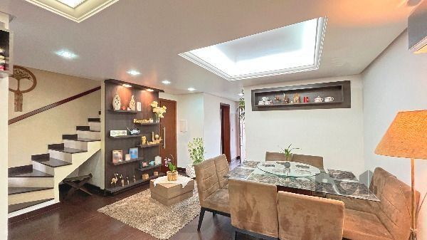 Casa em Porto Alegre, no bairro Hípica, com 3 dormitório(s), e 3 banheiros, à venda. — foto 12
