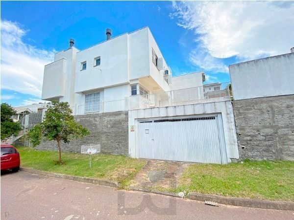 Casa em Porto Alegre, no bairro Aberta dos Morros, com 3 dormitório(s), e 3 banheiros, à venda. — foto 6
