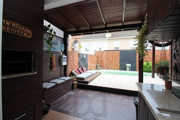Casa em Porto Alegre, no bairro Hípica, com 3 dormitório(s), e 3 banheiros, à venda. — foto 16