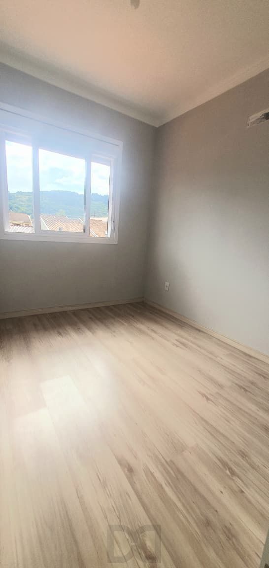 Sobrado 03 dormitórios sendo uma suite - imediações do Zafari Hipica - Zona Sul de POA — foto 7