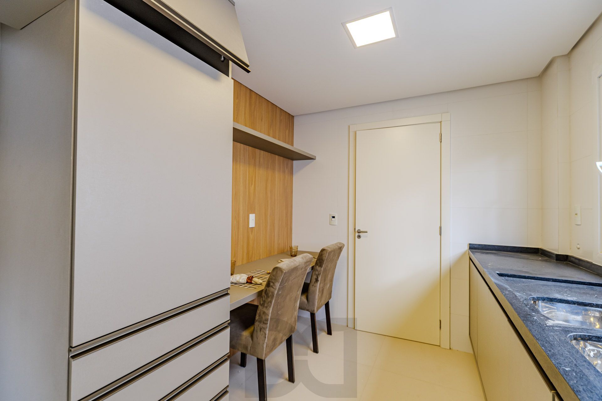 Apartamento 3 dormitórios, sendo 3 suites, - Vila Assunção — foto 15