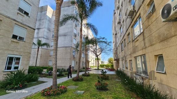 Apartamento em Porto Alegre, no bairro Cavalhada, com 2 dormitório(s), e 2 banheiros, à venda. — foto 3