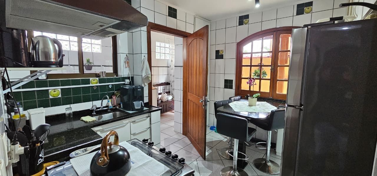 Casa em Condominio Horizontal com 3 dormitórios sendo 1 suíte com 1 vaga coberta — foto 6