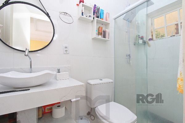 Casa em Porto Alegre, no bairro Hípica, com 2 dormitório(s), e 2 banheiros, à venda. — foto 25