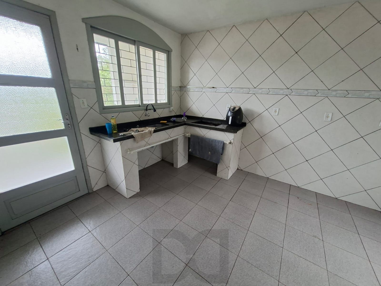 Casa com 5 Dormitórios, Salão de Festas e Terreno de 11,6 x 115m – Belém Velho — foto 11
