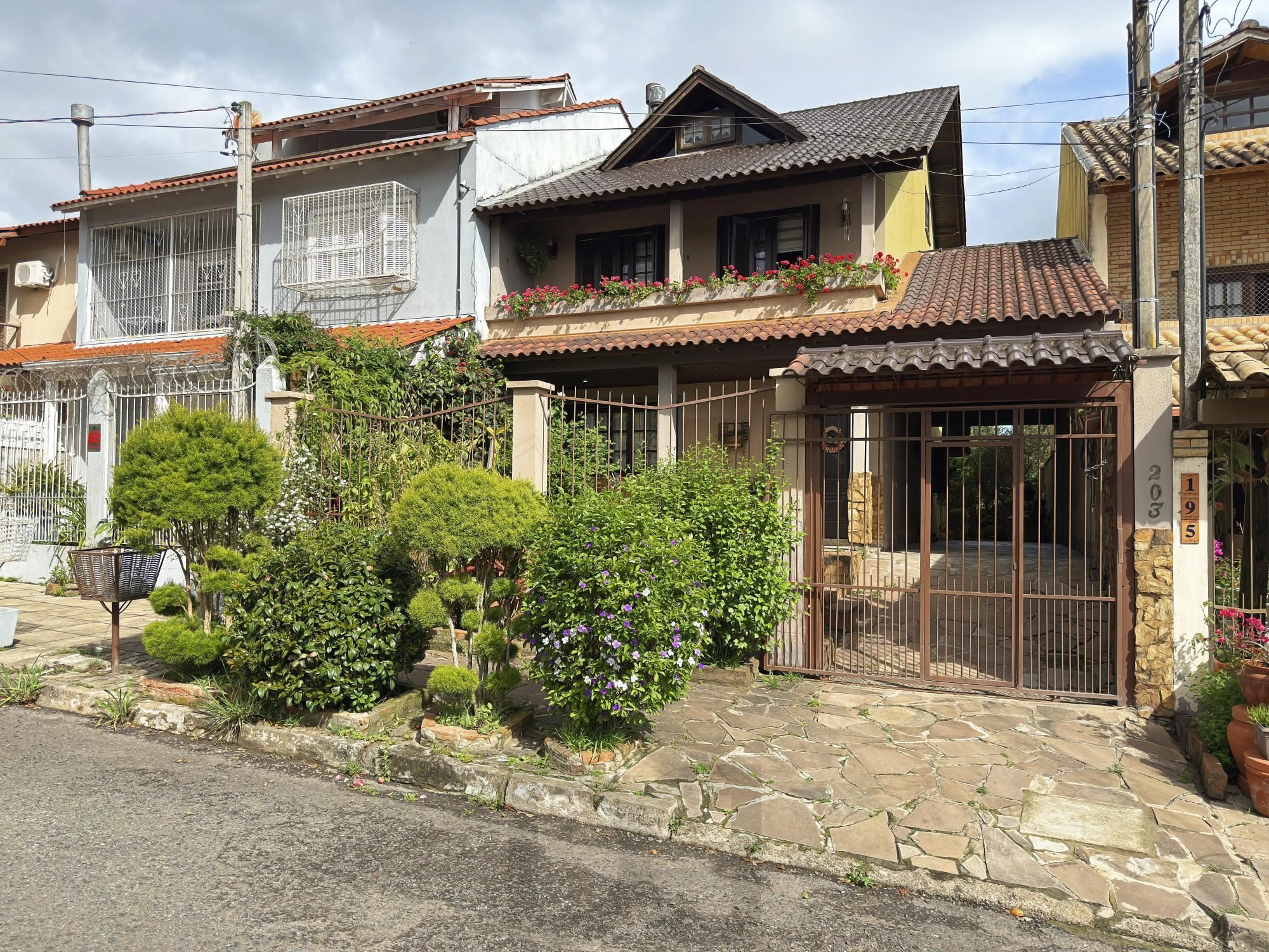Excelente sobrado com 255 m² de área privativa 3 dormitórios com opção do 4 dormitórios — foto 2