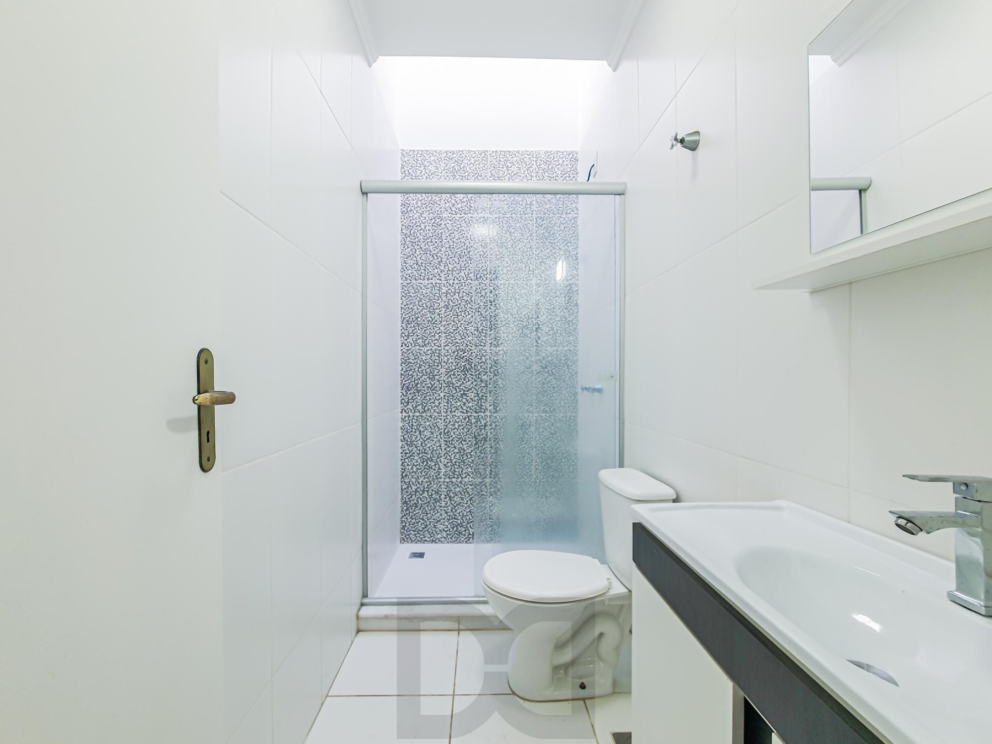 Linda casa com 2 suítes localizada no bairro Hípica, — foto 27
