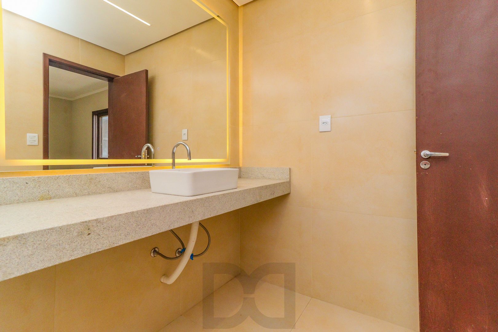 Excelente residência com 4 dormitórios — foto 64