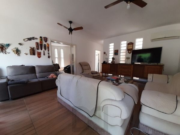 Casa para Venda - 136.31m², 3 dormitórios, sendo 1 suites, 2 vagas - Guarujá — foto 5