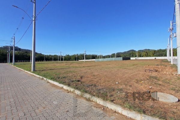 Casa Condominio em Porto Alegre, no bairro Campo Novo, com 3 dormitório(s), e 3 banheiros, à venda. — foto 50