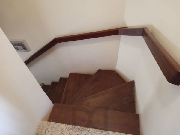 Casa em Porto Alegre, no bairro Teresópolis, com 2 dormitório(s), e 2 banheiros, à venda. — foto 7