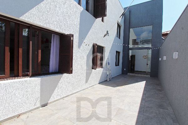 Casa para Venda - 400m², 4 dormitórios, sendo 2 suites, 4 vagas - Guarujá — foto 44