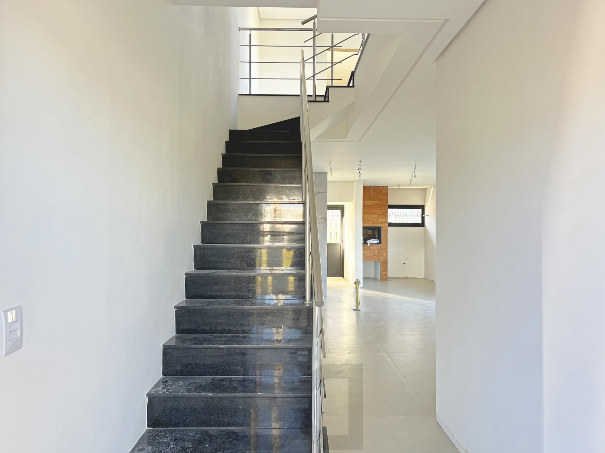 Casa em Porto Alegre, no bairro Hípica, com 3 dormitório(s), e 3 banheiros, à venda. — foto 18