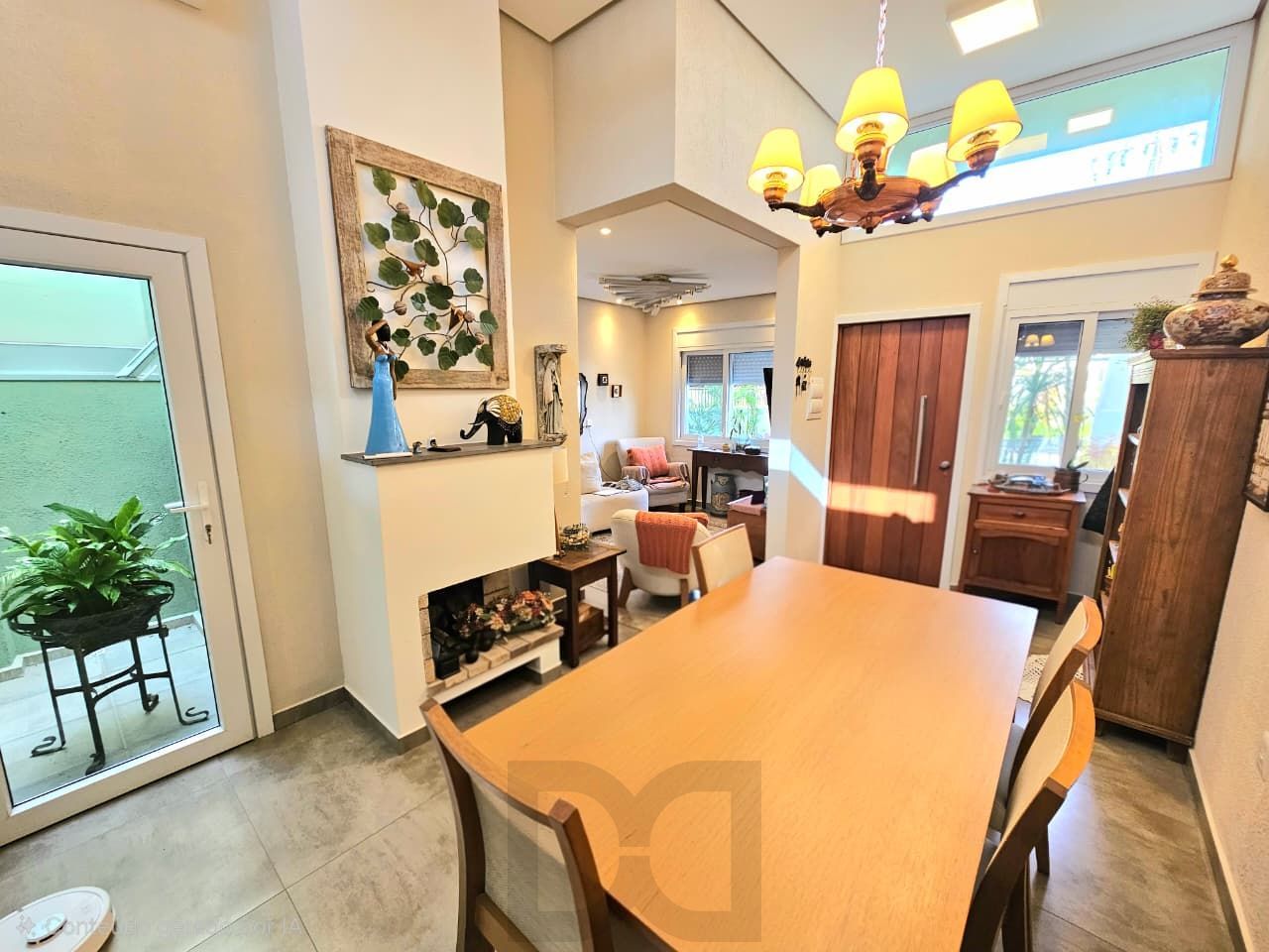 Casa térrea mobiliada de 3 dormitórios com uma suíte no bairro Aberta dos Morros — foto 9