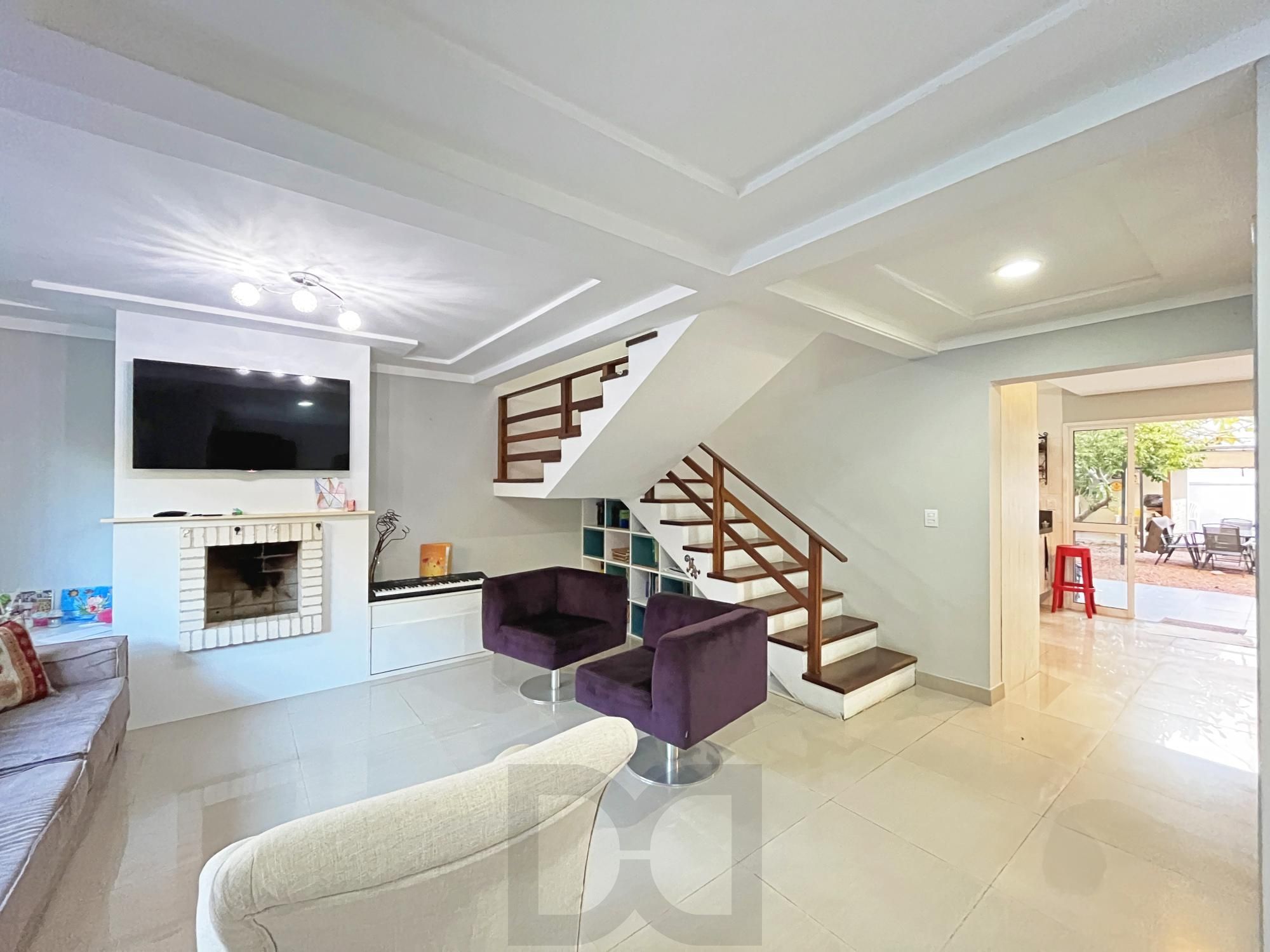 Casa para Venda - 270m², 3 dormitórios, sendo 1 suites, 2 vagas - Guarujá — foto 12