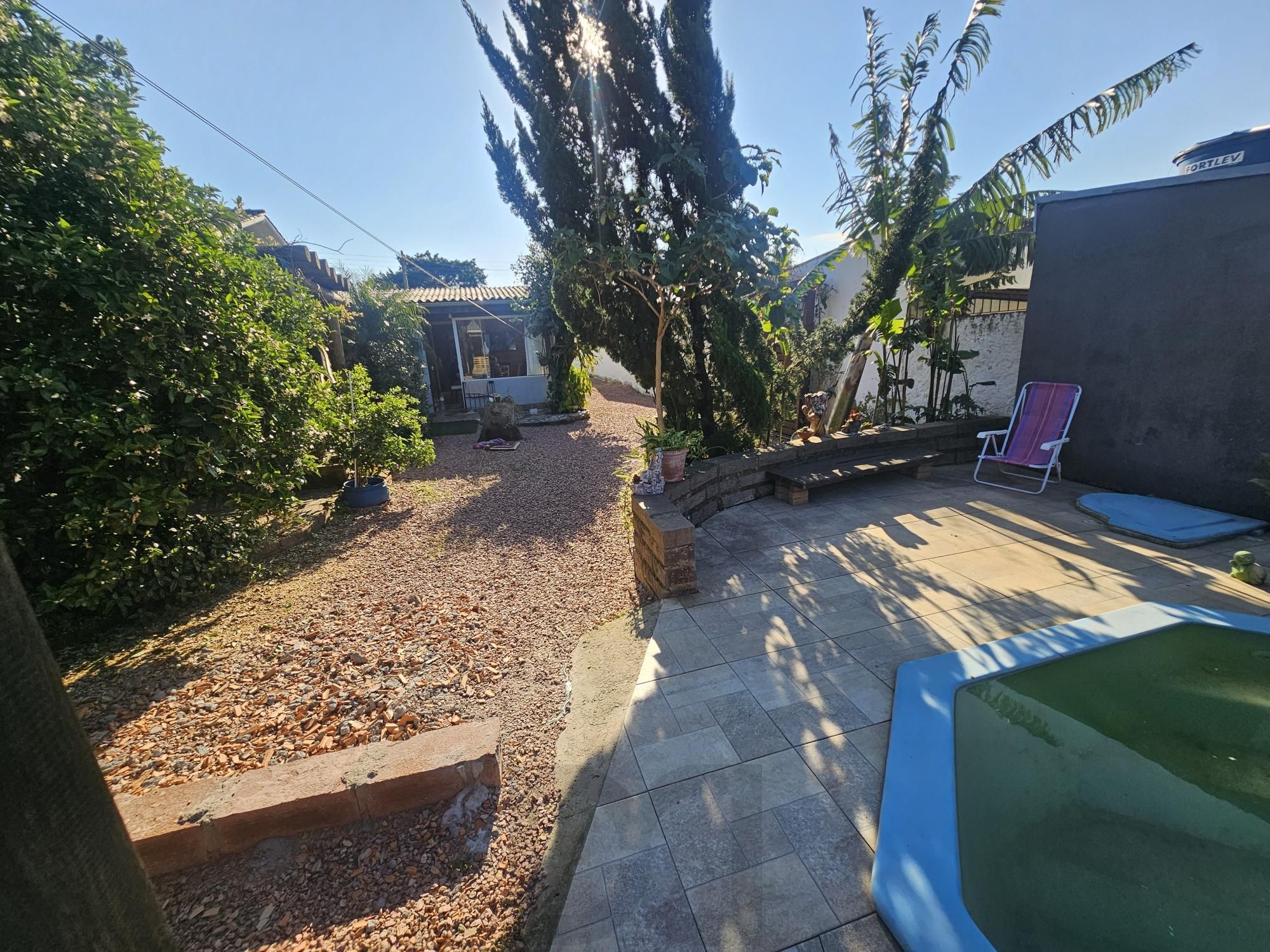 Casa para Venda - 79.22m² 2 dormitórios, + casa de 1 dormitório nos fundos, piscina e quiosque com churrasqueira - Espirito Santo — foto 17
