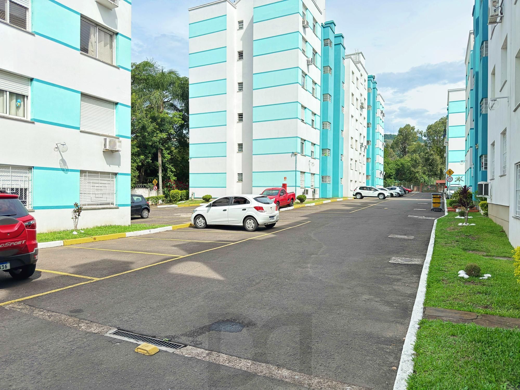 Apartamento de 2 dormitórios junto a Protásio Alves — foto 25