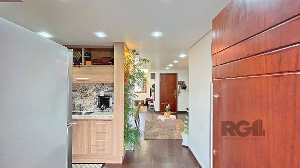 Casa em Porto Alegre, no bairro Hípica, com 3 dormitório(s), e 3 banheiros, à venda. — foto 18