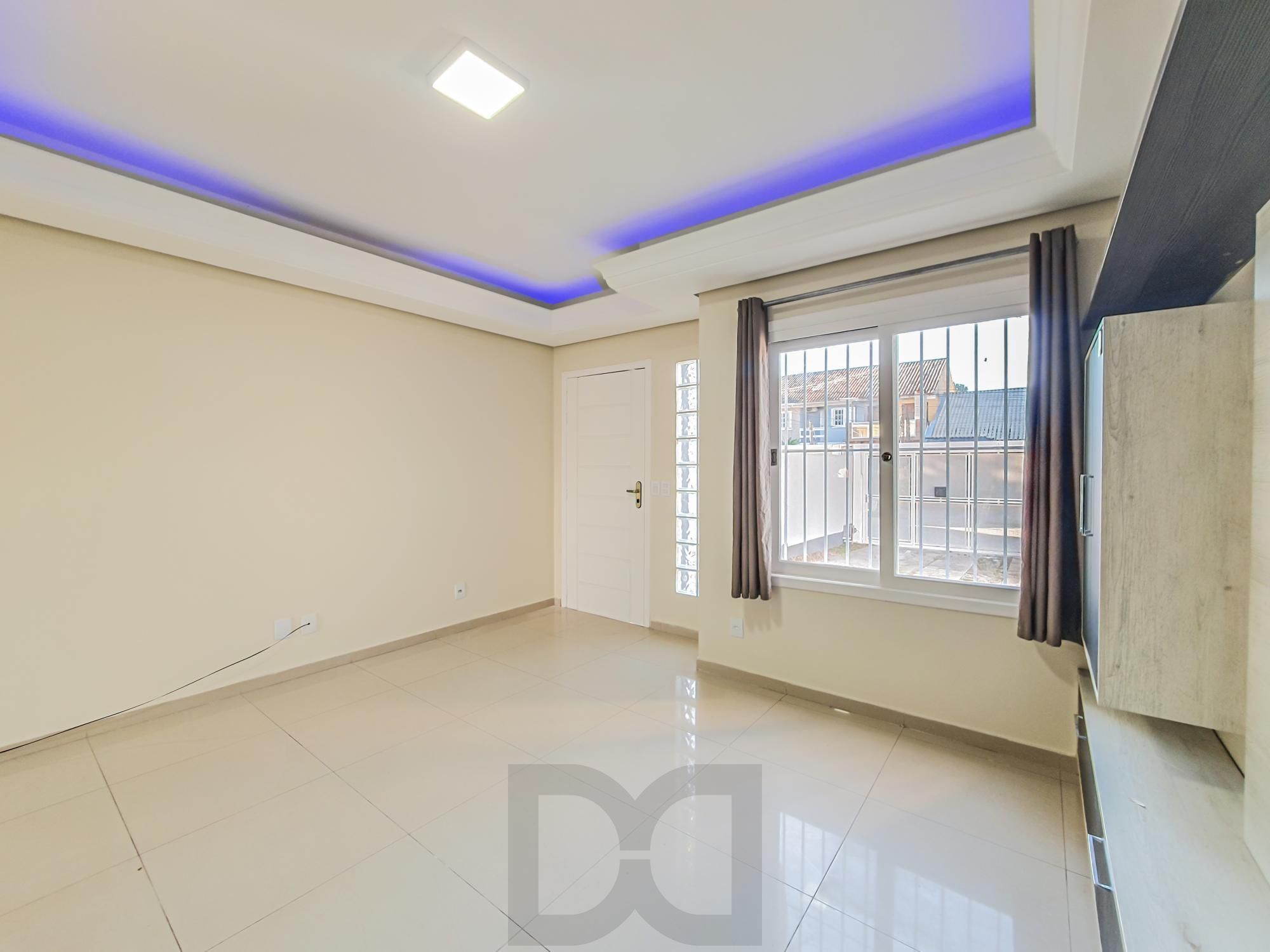 Linda casa com 2 suítes localizada no bairro Hípica, — foto 8