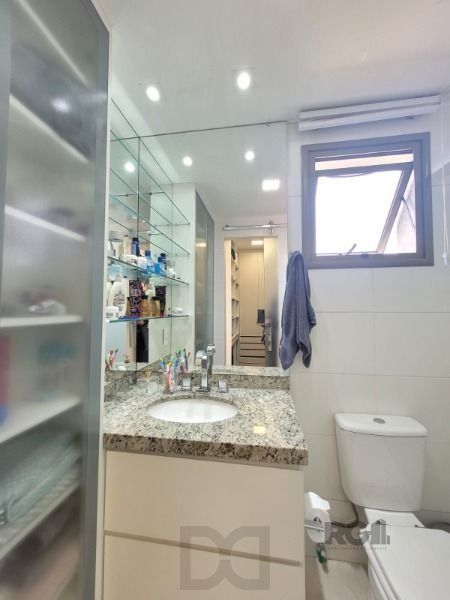 Apartamento em Porto Alegre, no bairro Cavalhada, com 3 dormitório(s), e 3 banheiros, à venda. — foto 15