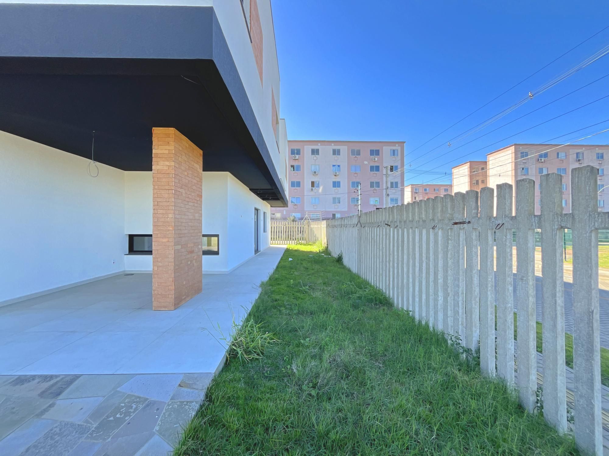 Casa em Porto Alegre, no bairro Hípica, com 3 dormitório(s), e 3 banheiros, à venda. — foto 44