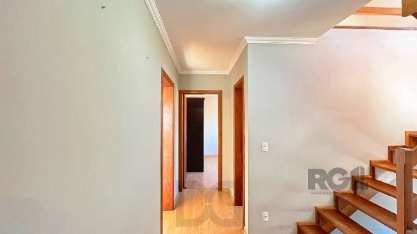 Casa em Porto Alegre, no bairro Espírito Santo, com 3 dormitório(s), e 3 banheiros, à venda. — foto 18