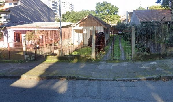 Terreno com 357,00 m² no coração do bairro Tristeza pronto para construir ! — foto 1