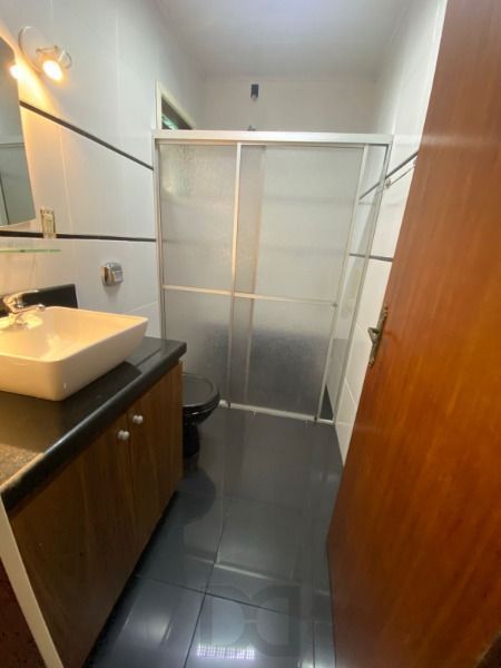 Casa para Venda - 300m², 2 dormitórios, sendo 1 suites, 2 vagas - Urubatã — foto 8
