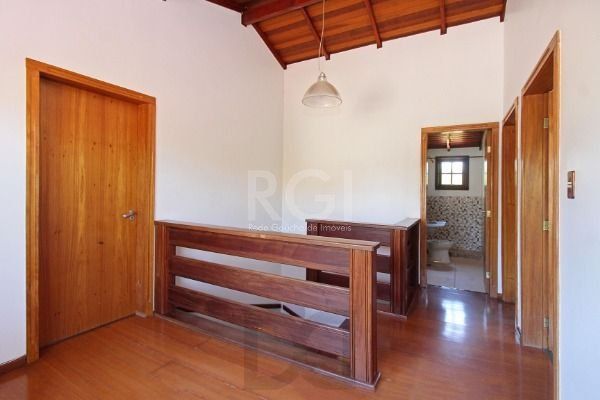 Casa em Porto Alegre, no bairro Ipanema, com 3 dormitório(s), e 3 banheiros, à venda. — foto 26