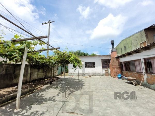 Casa em Porto Alegre, no bairro Restinga, com 5 dormitório(s), e 5 banheiros, à venda. — foto 17