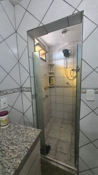 Casa em Porto Alegre, no bairro Nonoai, com 3 dormitório(s), e 3 banheiros, à venda. — foto 34
