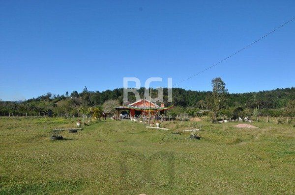 Sítio para Venda - 100m², 2 dormitórios, 1 vaga - Itapuã — foto 2