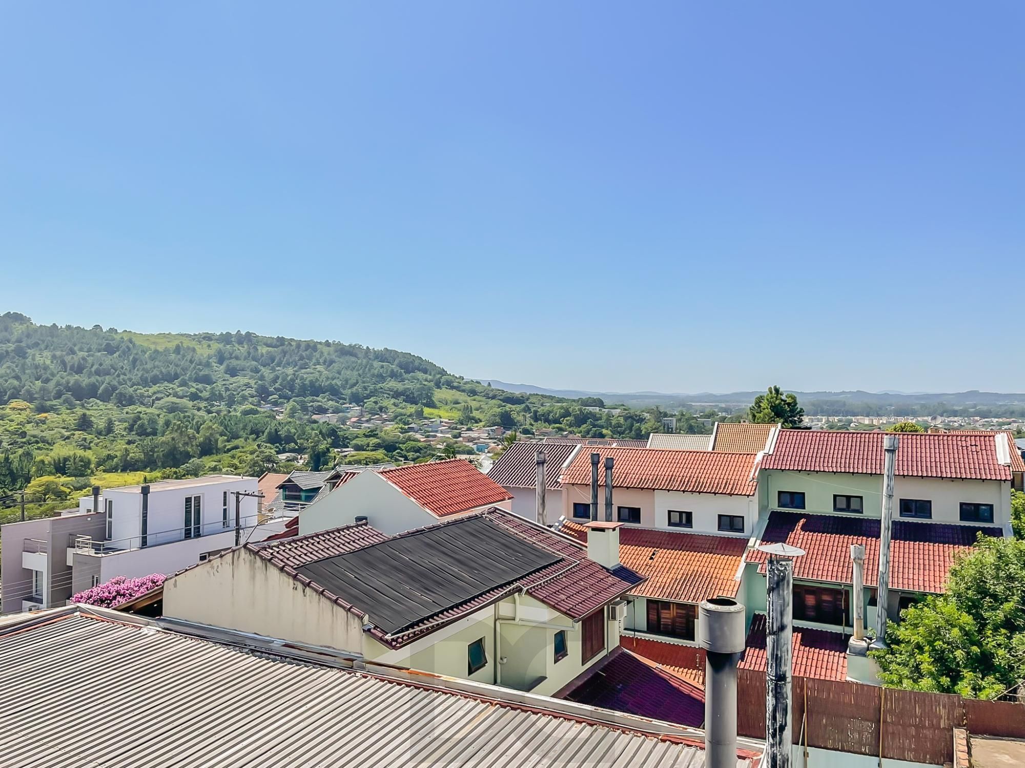 Excelente sobrado 03 dormitórios em Condominio fechado com vaga dupla - Altos de Santa Rita — foto 33