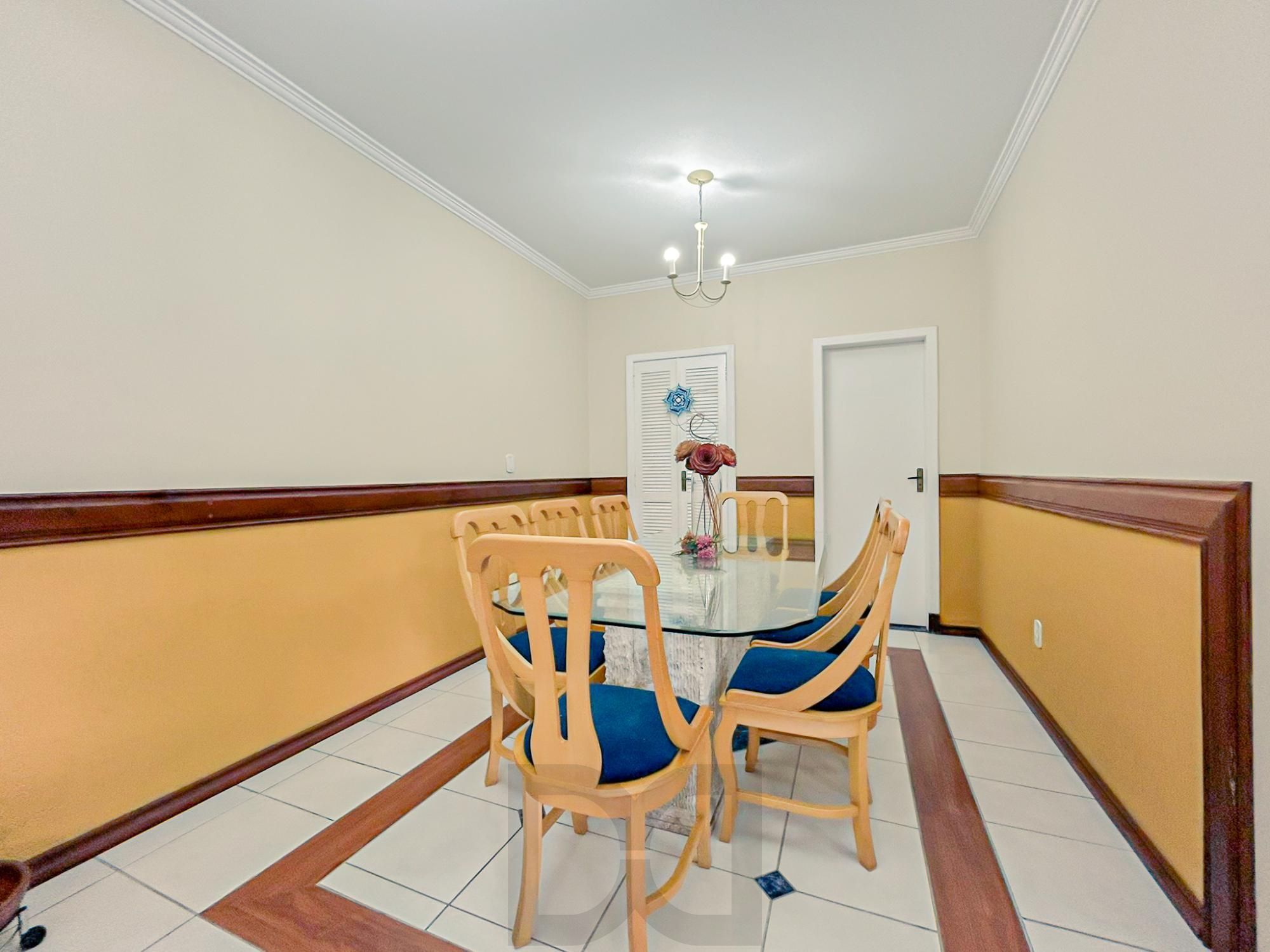 Casa 4 dormitórios 295m2 área construída bairro Nonoai — foto 9