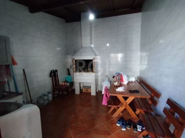 Casa em Porto Alegre, no bairro Hípica, com 3 dormitório(s), e 3 banheiros, à venda. — foto 29