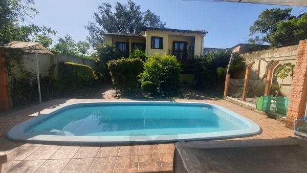 Casa em Porto Alegre, no bairro Nonoai, com 3 dormitório(s), e 3 banheiros, à venda. — foto 4